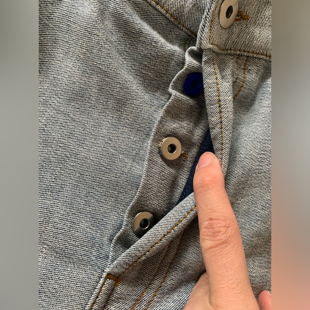 Mens Burberry Shorts Size 34 - Picture 3 of 7